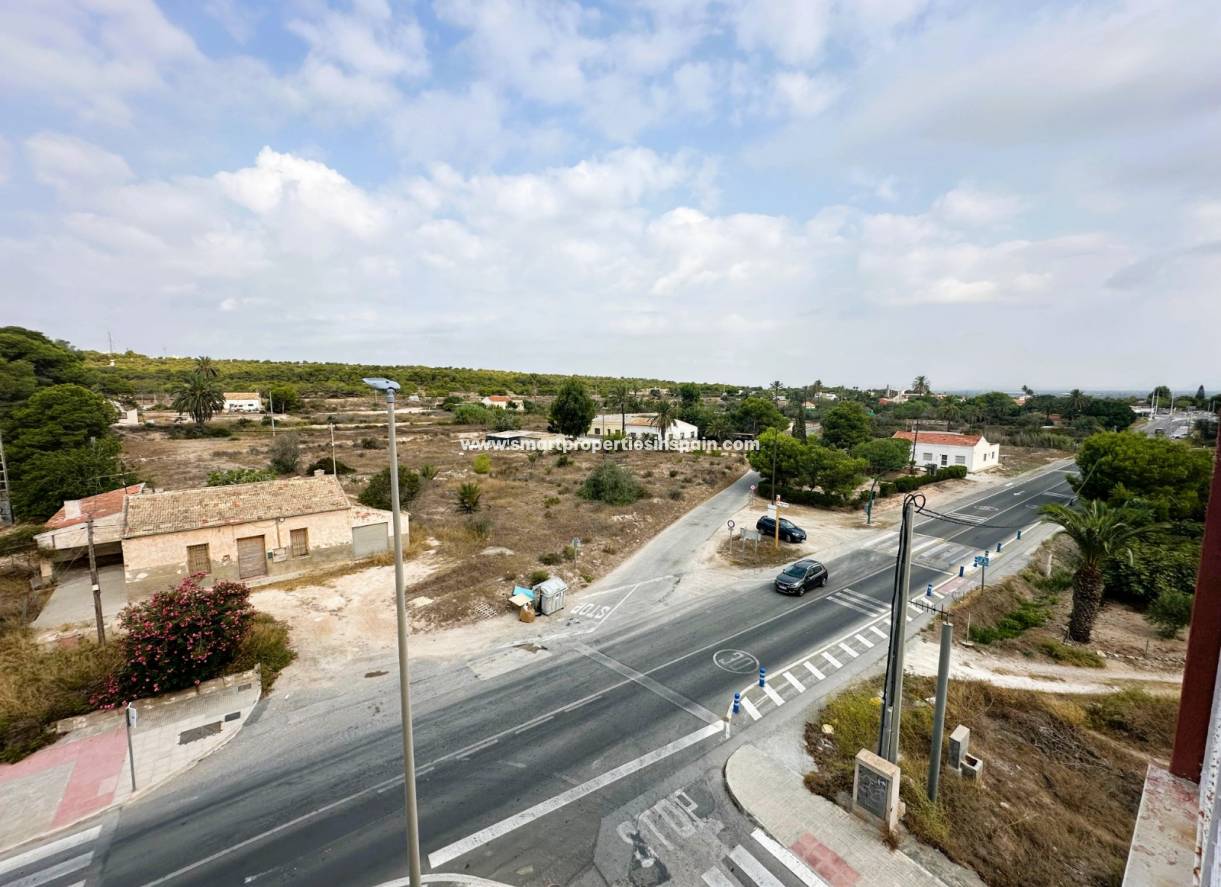 Alquiler Larga Estancia - Piso - La Marina Pueblo - La Marina Village