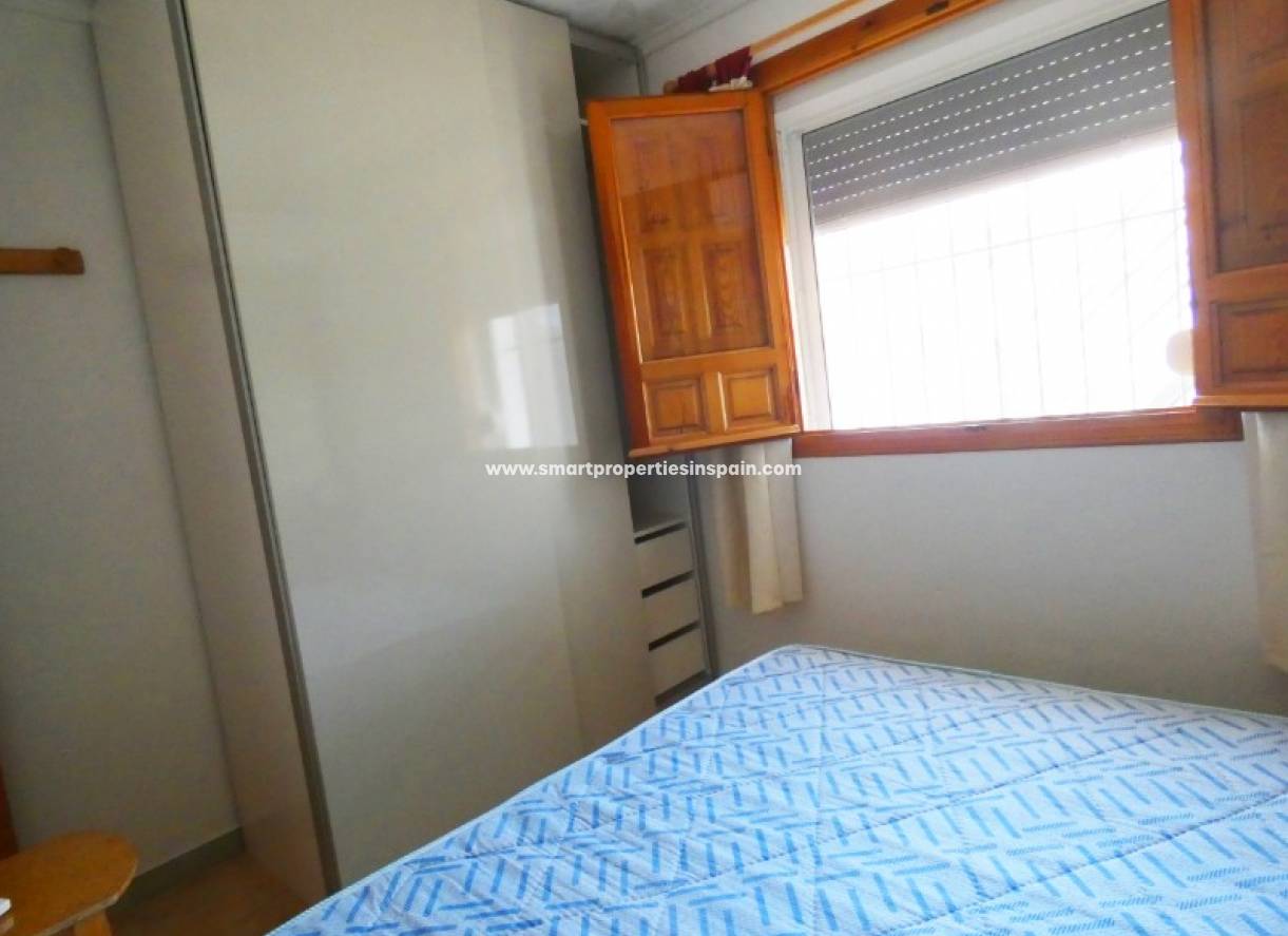 Alquiler Larga Estancia - Vivienda Adosada - La Marina - Urbanización La Marina