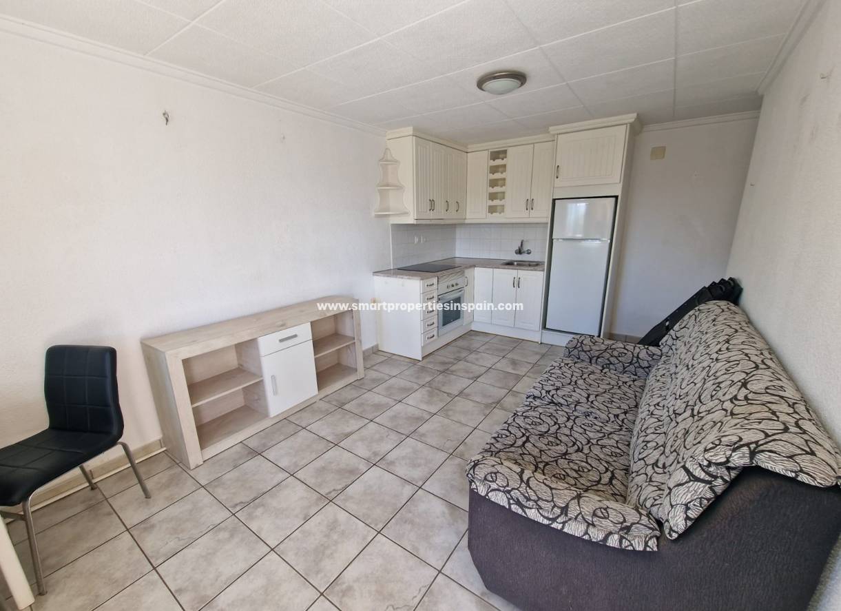 Alquiler Larga Estancia - Vivienda Adosada - La Marina - Urbanización La Marina