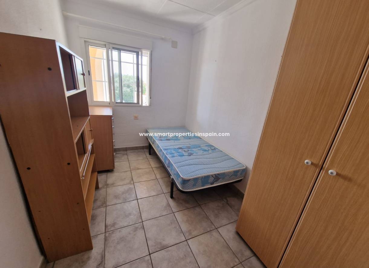 Alquiler Larga Estancia - Vivienda Adosada - La Marina - Urbanización La Marina