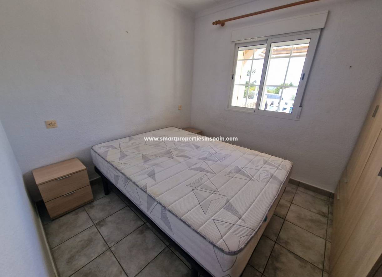 Alquiler Larga Estancia - Vivienda Adosada - La Marina - Urbanización La Marina