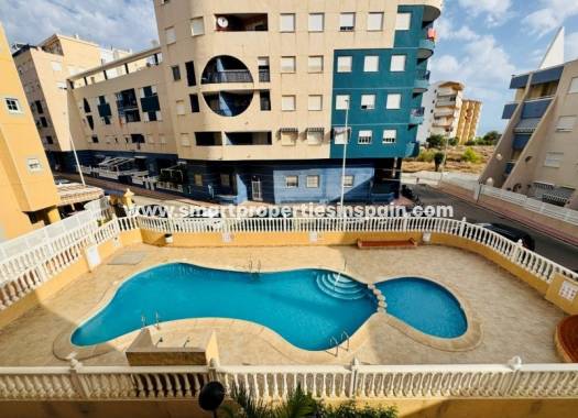 Apartment - Resale - La Mata - La Mata