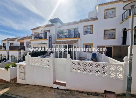 Apartment - Verkauf - La Marina - Urbanización La Marina