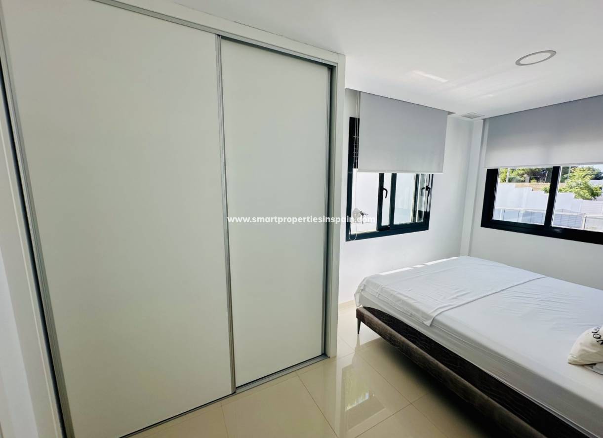 BUILT-IN CUPBOARD