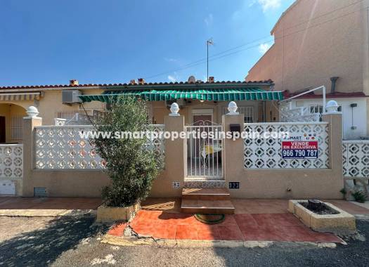 Bungalow - Reventa - La Marina - Urbanización La Marina