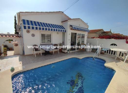 Chalet Independiente - Reventa - La Marina - 2SP486