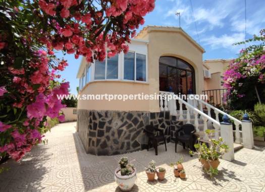 Chalet Independiente - Reventa - La Marina - 2SP490