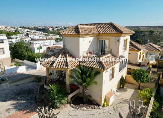 Chalet Independiente - Reventa - La Marina - SP1986