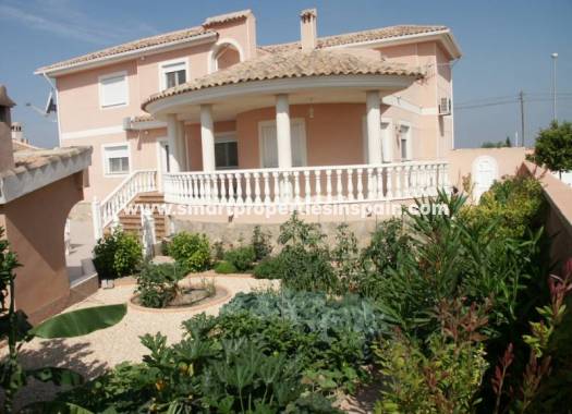Chalet Independiente - Reventa - La Marina - SP2128