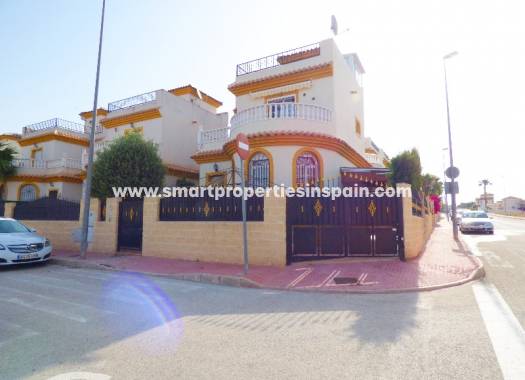 Chalet Independiente - Reventa - La Marina - SP3333