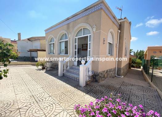 Chalet Independiente - Reventa - La Marina - SP3782