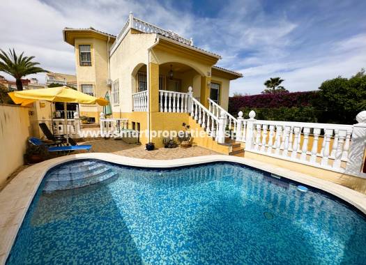 Chalet Independiente - Reventa - La Marina - SP4230