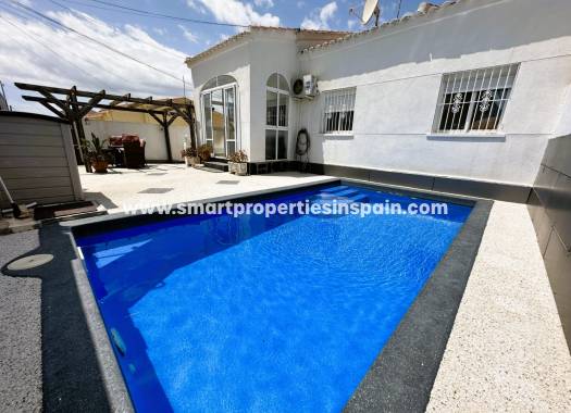 Chalet Independiente - Reventa - La Marina - SP4238
