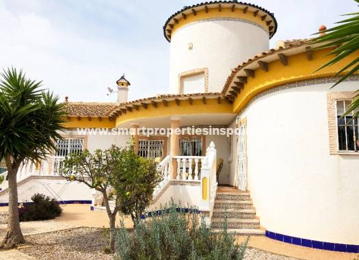 Detached Villa - Resale - La Marina - SP2466