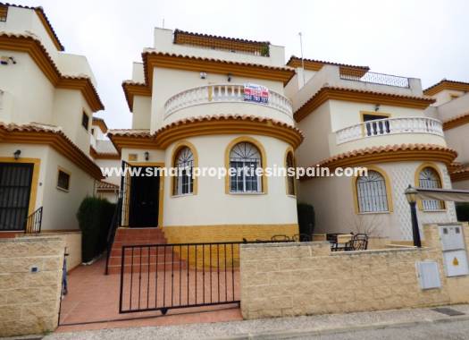 Detached Villa - Resale - La Marina - SP3712