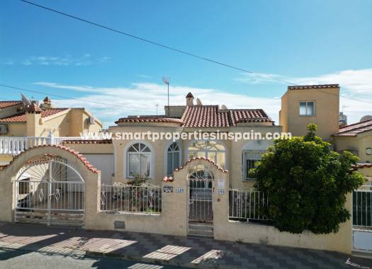 Detached Villa - Resale - La Marina - SP4436