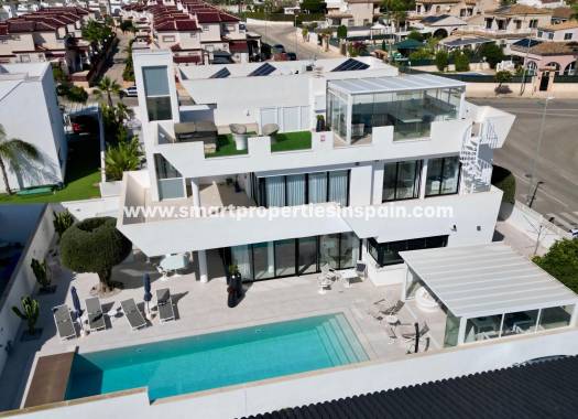 Detached Villa - Resale - La Marina - SP4537