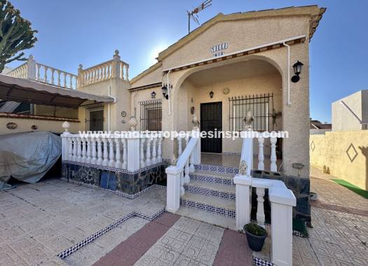 Detached Villa - Resale - La Marina - SP4626