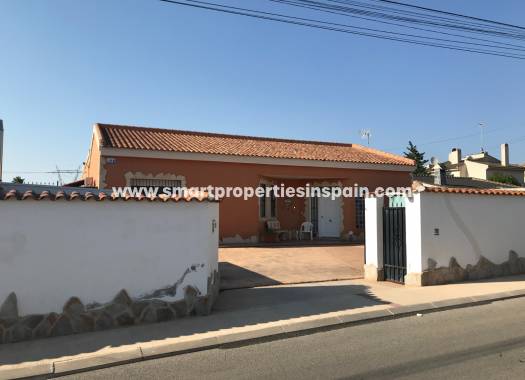 Detached Villa - Resale - La Marina - Urbanización La Marina