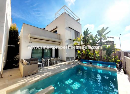 Detached Villa - Resale - La Marina - Urbanización La Marina