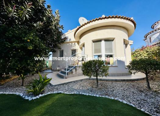 Detached Villa - Resale - La Marina - Urbanización La Marina