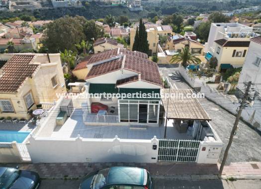 Detached Villa - Resale - La Marina - Urbanización La Marina