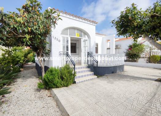 Detached Villa - Wederverkoop - La Marina - 2sp506