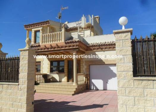 Detached Villa - Wederverkoop - La Marina - SP1875