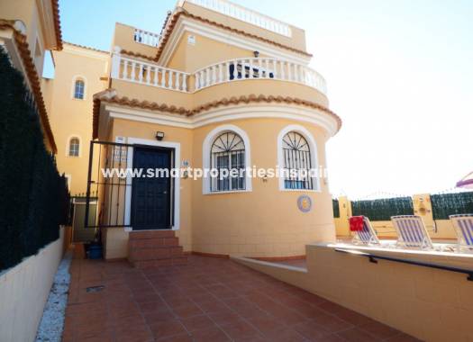 Detached Villa - Wederverkoop - La Marina - SP3824