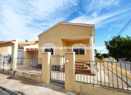Detached Villa - Wederverkoop - La Marina - SP4112