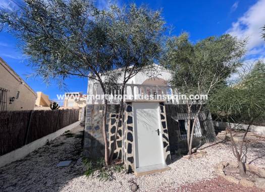 Detached Villa - Wederverkoop - La Marina - SP4145