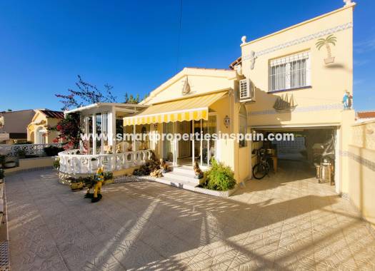 Detached Villa - Wederverkoop - La Marina - SP4153