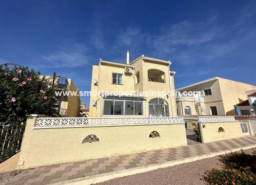 Detached Villa - Wederverkoop - La Marina - SP4340