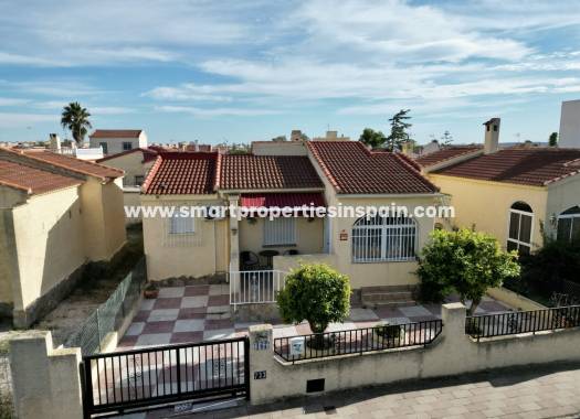 Detached Villa - Wederverkoop - La Marina - SP4355