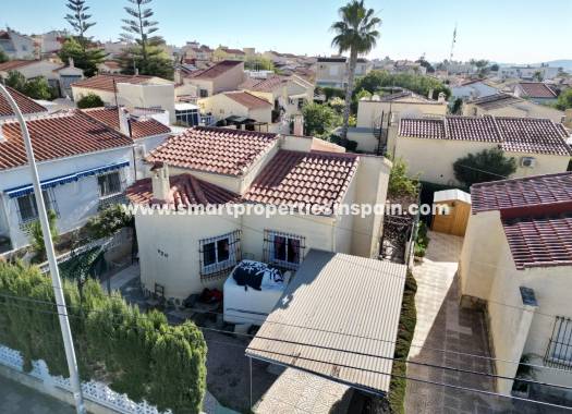 Detached Villa - Wederverkoop - La Marina - SP4390