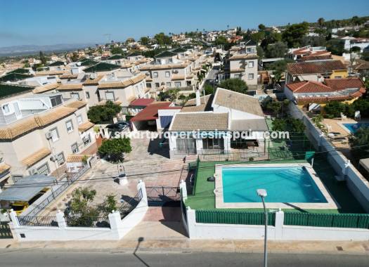 Detached Villa - Wederverkoop - La Marina - SP4539