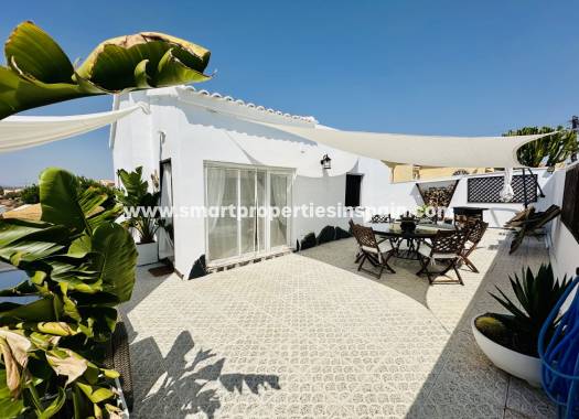 Detached Villa - Wederverkoop - La Marina - Urbanización La Marina