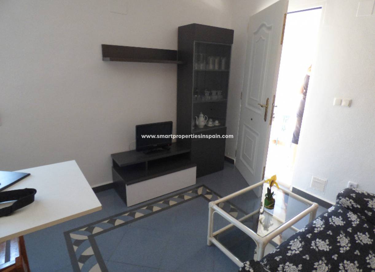 lange termijn verhuur - apartement - La Marina - Urbanización La Marina