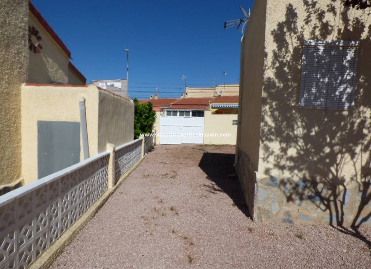 lange termijn verhuur - Detached Villa - La Marina