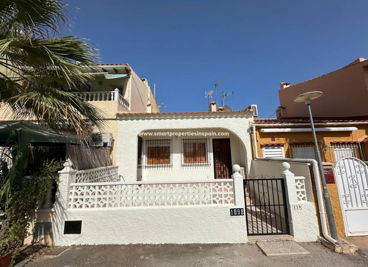 lange termijn verhuur - Townhouse - La Marina - Urbanización La Marina