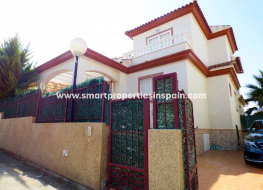 Location a longue duree - Maison Mitoyenne - La Marina - Urbanización La Marina