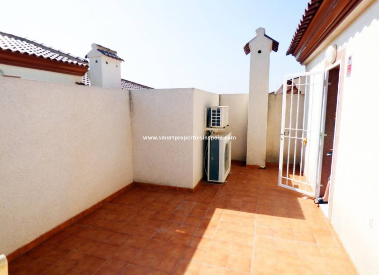 Location a longue duree - Maison Mitoyenne - La Marina - Urbanización La Marina