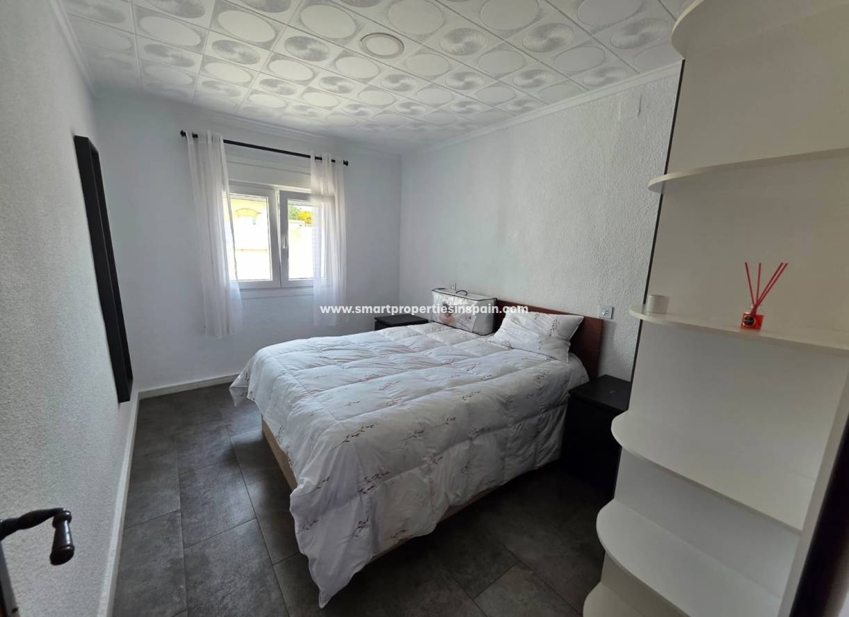 Long Term Rentals - Detached Villa - La Marina - Urbanización La Marina