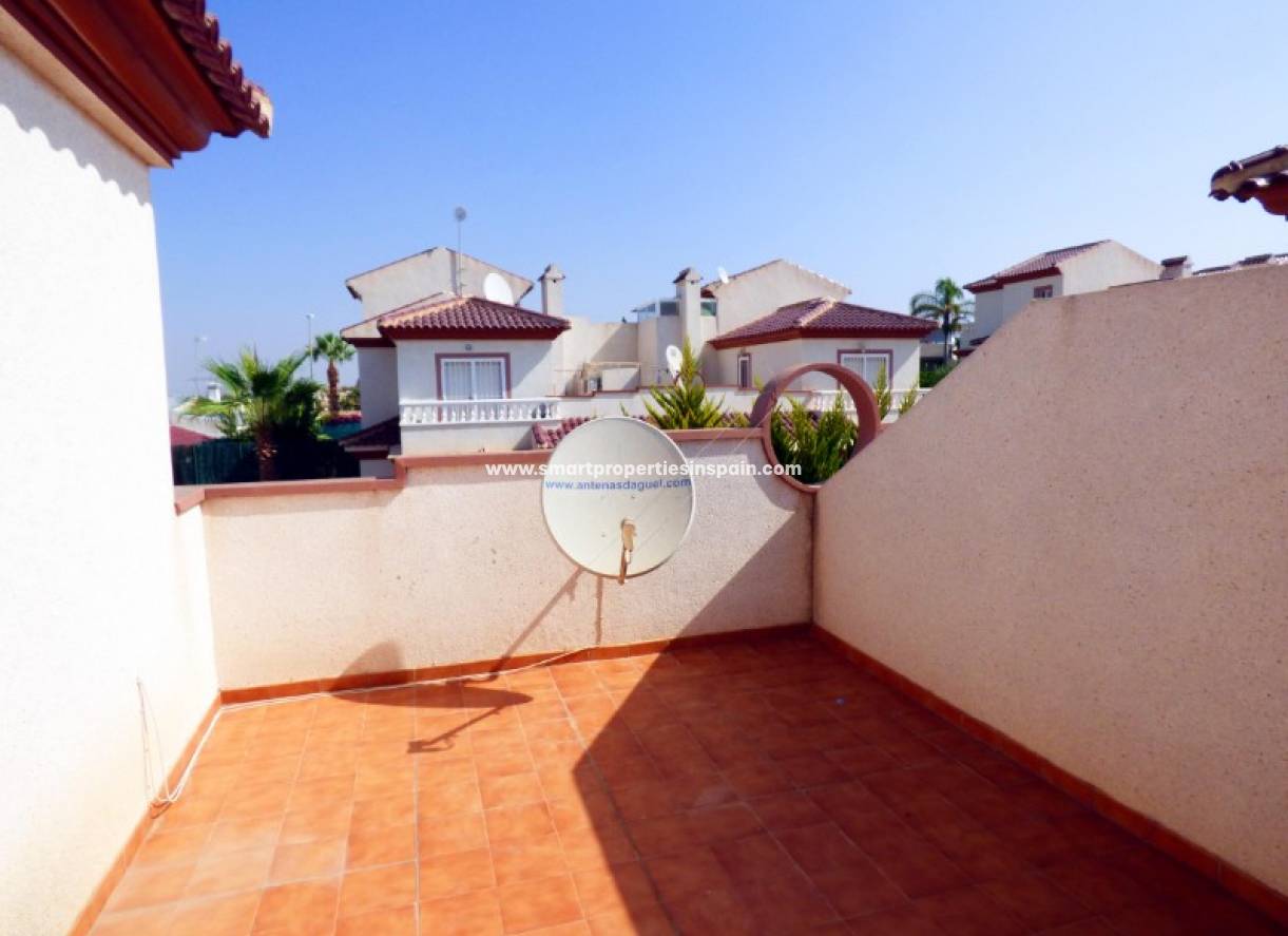 Long Term Rentals - Semi Detached House - La Marina - Urbanización La Marina