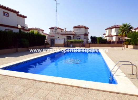 Long Term Rentals - Semi Detached House - La Marina - Urbanización La Marina