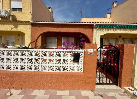 Maison Mitoyenne - Location a longue duree - La Marina - R506