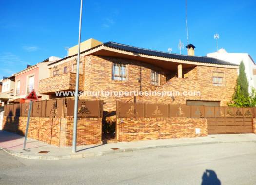 Maison Mitoyenne - Revente - Dolores - 2SP202