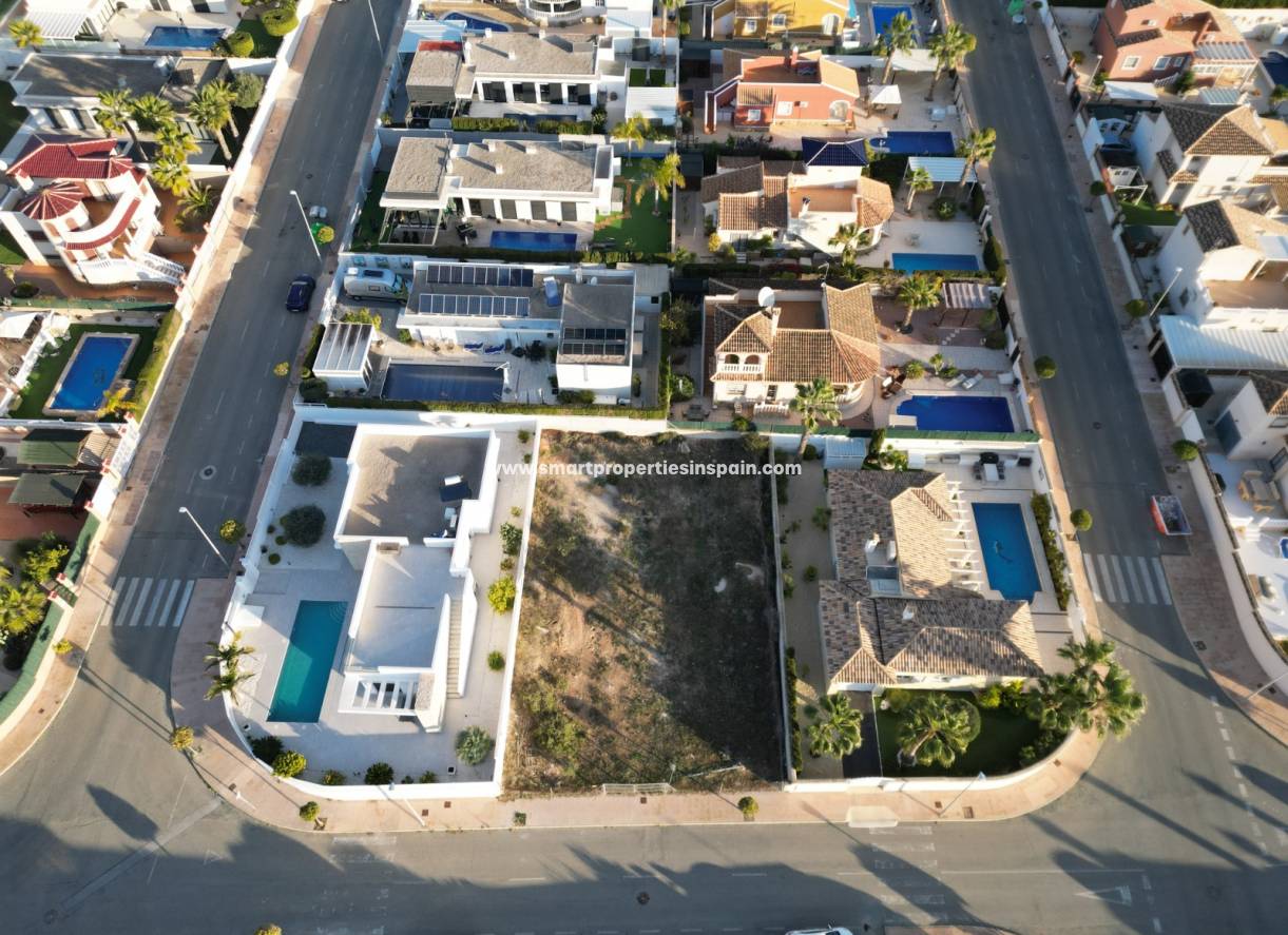 Neubau - Freistehendes Haus - La Marina - Urbanización La Marina