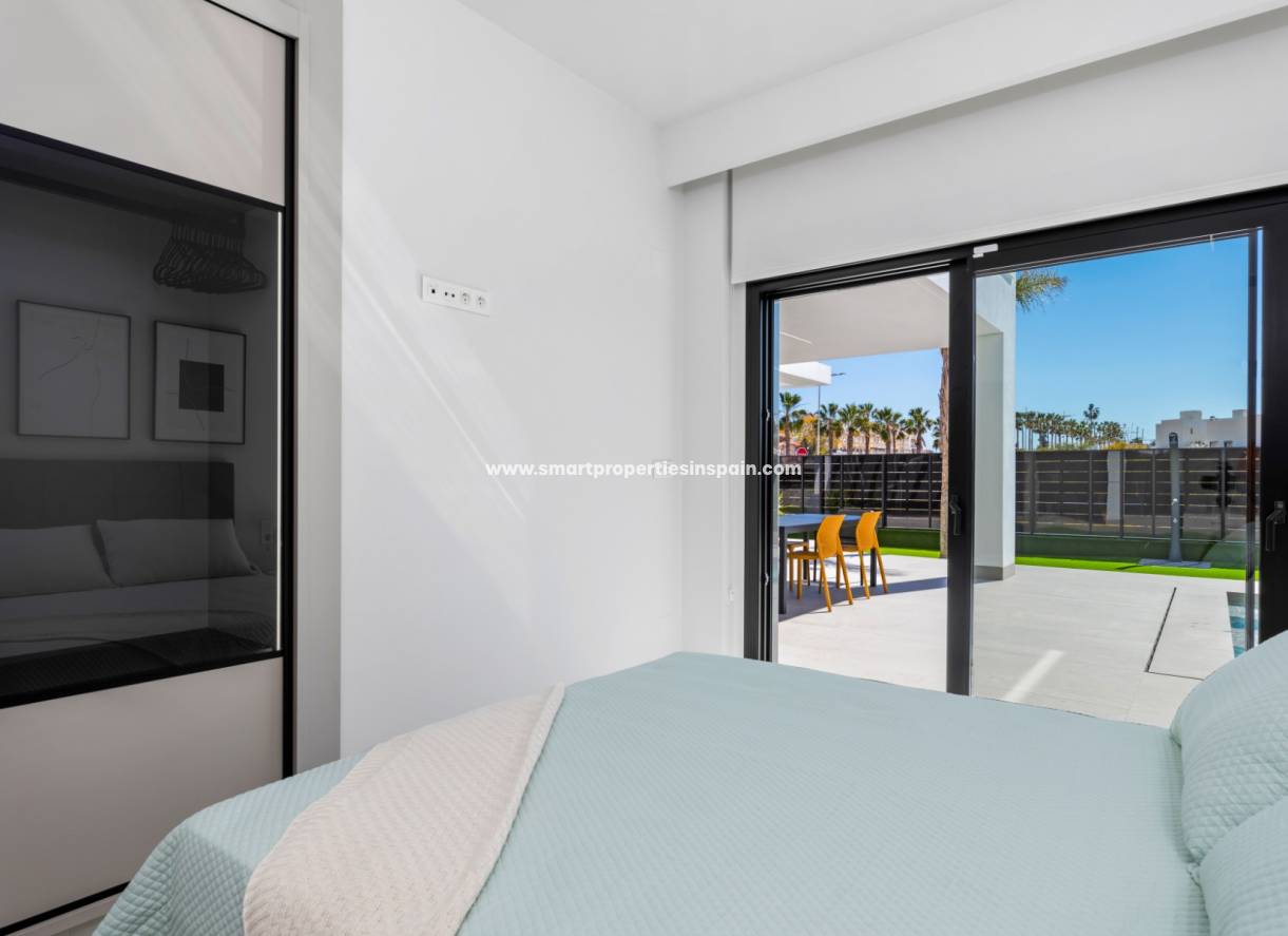 New Build - Detached Villa - Algorfa