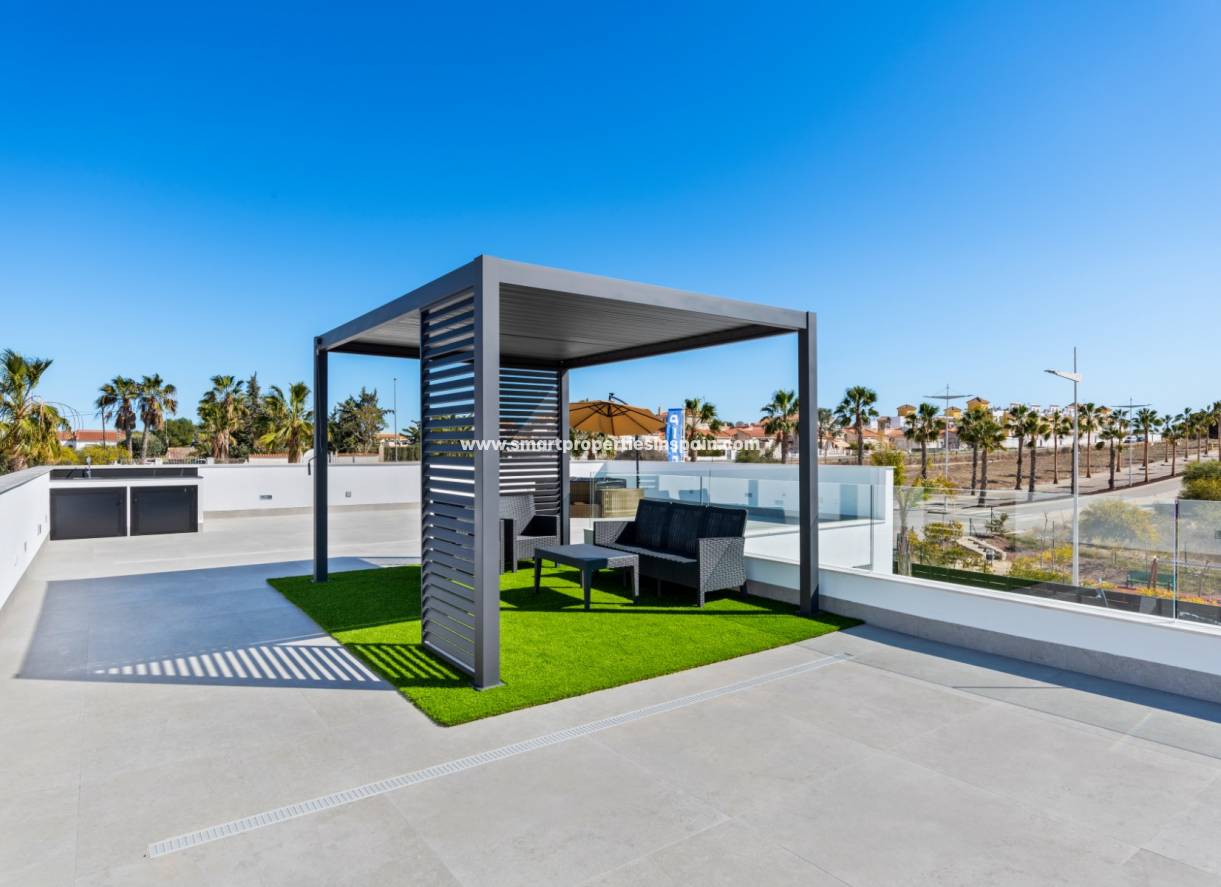 New Build - Detached Villa - Algorfa